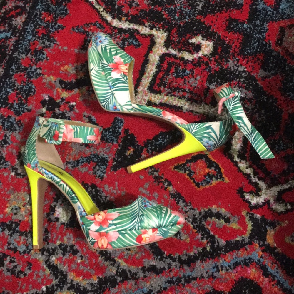 Tropical Print Heels
